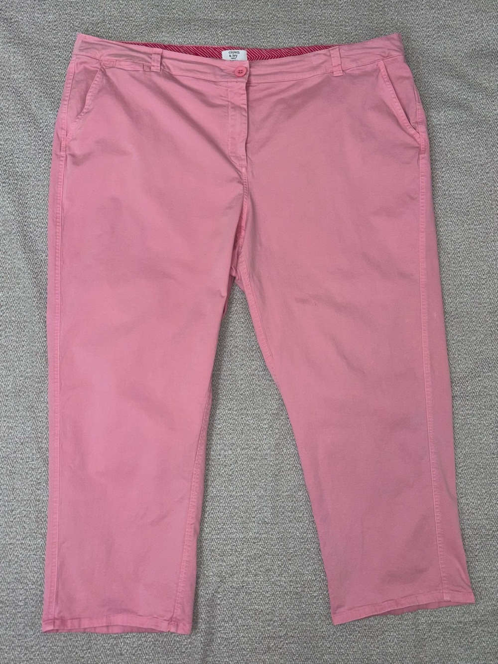 Crown & Ivy bubblegum light pink crop capri chino pants flat front size 22W